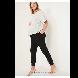 Old Navy Maternity Sleep Jogger